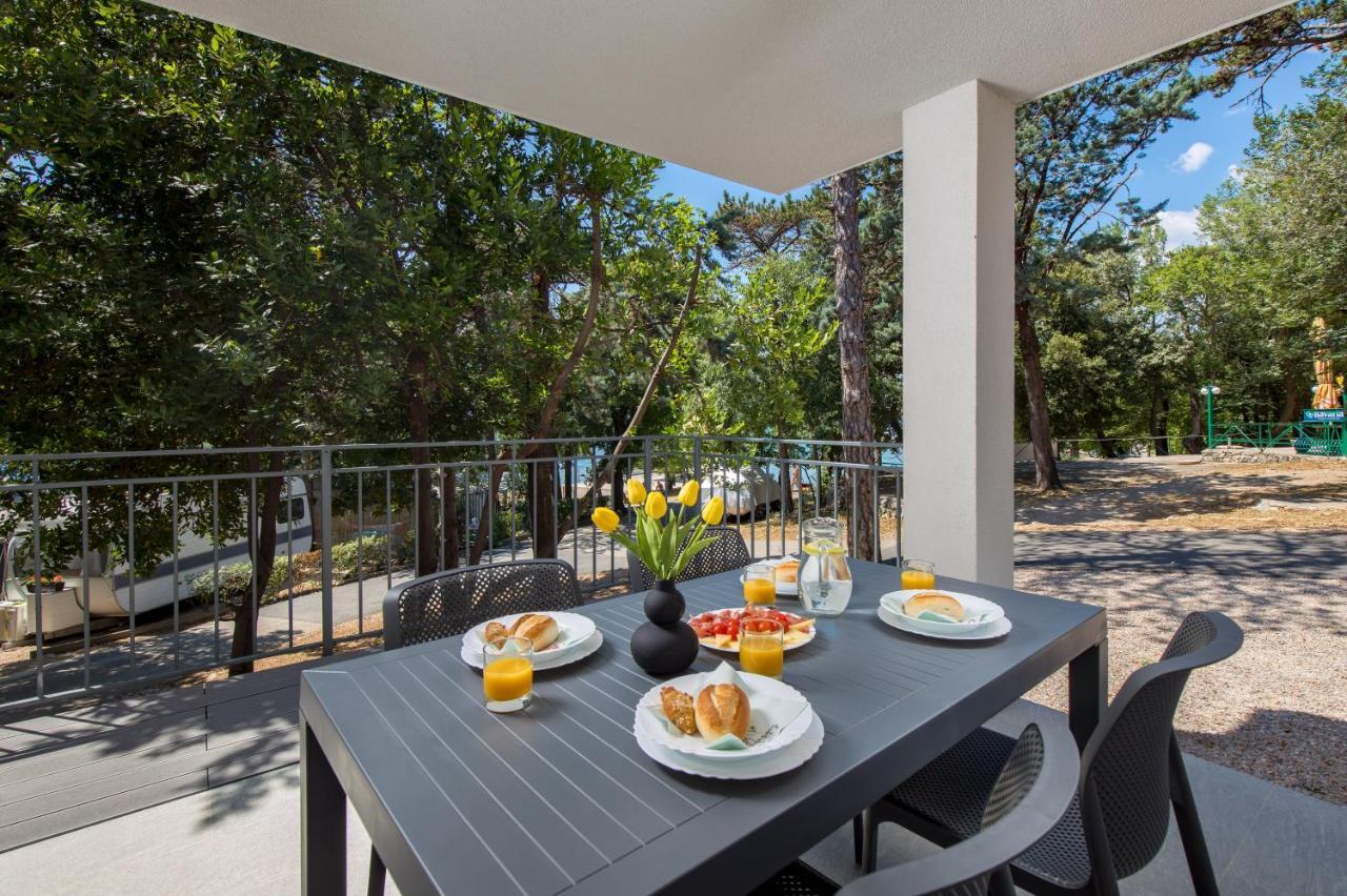 Holiday Homes Ostro Kraljevica Exterior photo